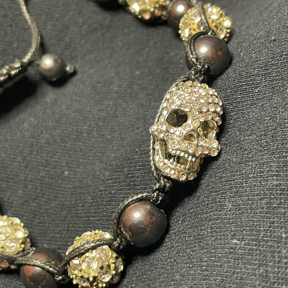Crystal Skull Beaded Bracelet - Black and Gold